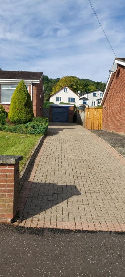 Bellevue Bungalow - Comfortable Home With Amazing Views Belfast Esterno foto